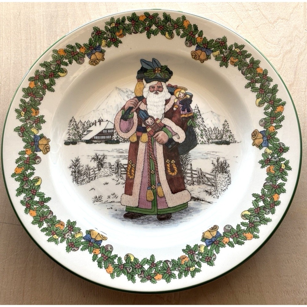 Spode German Santa Claus Plate Made in England 7 3/4" 2nd Santas Around World